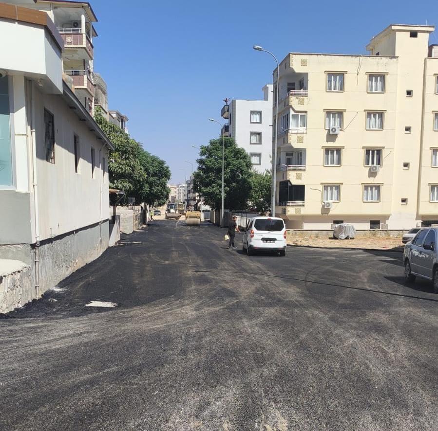 Nizip Belediyesi Ekipleri İlçe Genelinde Çalışmalarını Sürdürüyor